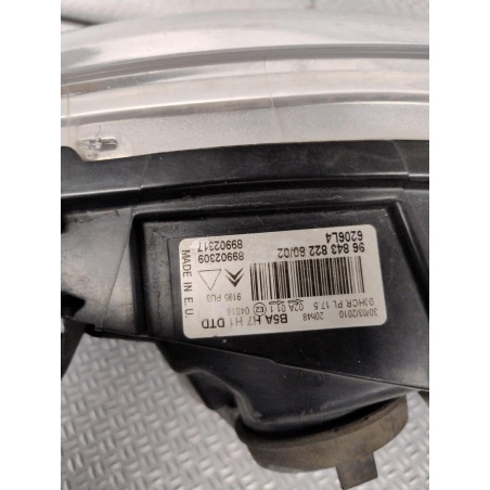 Phare droit Citroën C4 I 1.4 16v (2004-2011)