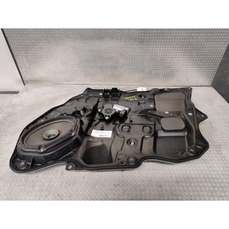 Mecanisme  moteur lève-glace avant droit Mazda 3 1.6 di turbo (2004-2009)