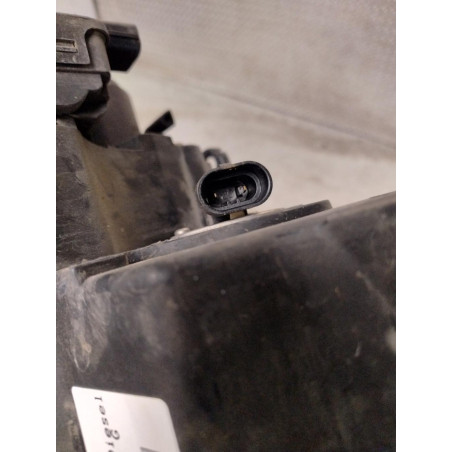 Phare gauche Mazda 3 1.6 di turbo (2004-2009)