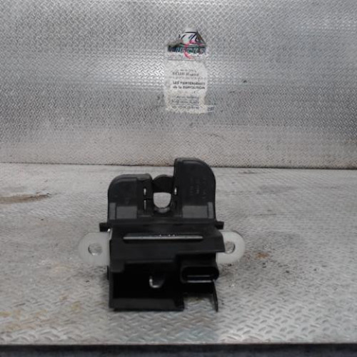Moteur electrique de hayon-coffre Vw GOLF PLUS V 1.9 tdi (2005-2009)