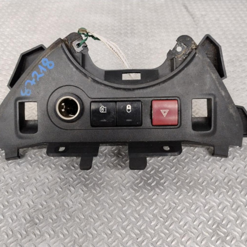 Commande lève-glace porte avant gauche Citroën BERLINGO Camionnette-Monospace 1.6 hdi 75 (2008) 3 portes