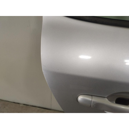 Porte arrière droite Renault MEGANE III 3-5 portes 1.5 dci (2009)