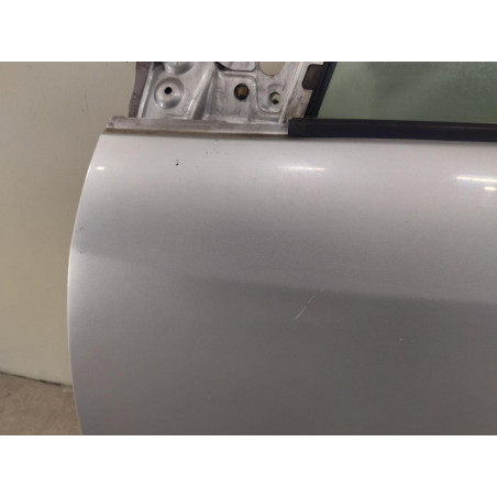 Porte avant gauche Renault MEGANE III 3-5 portes 1.5 dci (2009)