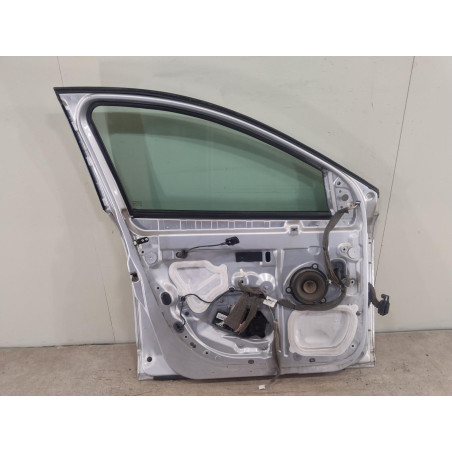 Porte avant gauche Renault MEGANE III 3-5 portes 1.5 dci (2009)