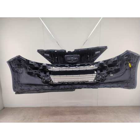 Pare-choc avant Peugeot 207 SW 1.6 hdi (2007-2012)