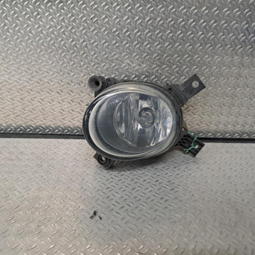 Phare antibrouillard avant droit Audi A4 B7 Avant 1.9 tdi (2004-2008)