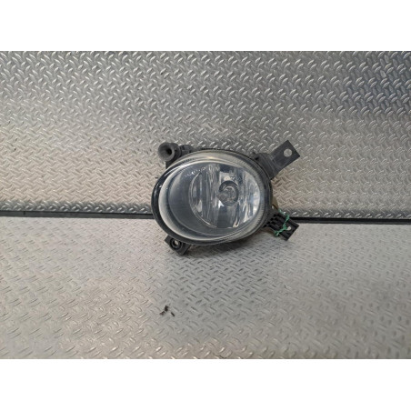 Phare antibrouillard avant droit Audi A4 B7 Avant 1.9 tdi (2004-2008)