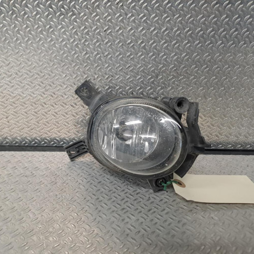 Phare antibrouillard avant gauche Audi A4 B7 Avant 1.9 tdi (2004-2008)