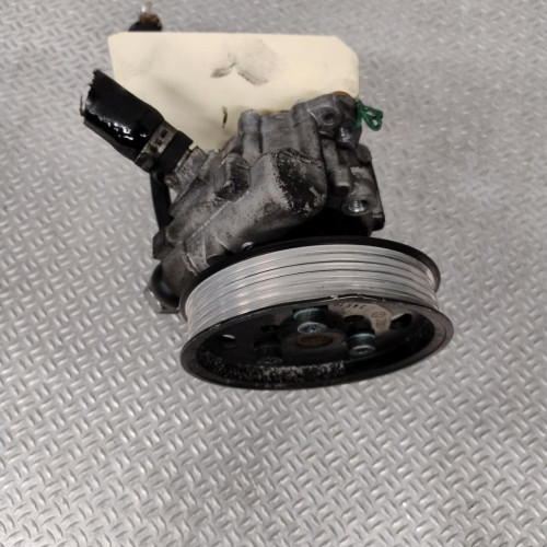Pompe direction assistee Audi A4 B7 Avant 1.9 tdi (2004-2008)