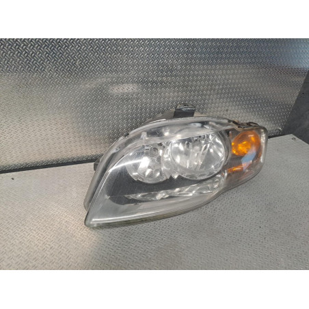 Phare gauche Audi A4 B7 Avant 1.9 tdi (2004-2008)