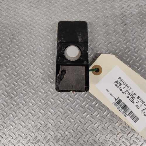 Capteur aide stationnement av Peugeot 208 I 1.2 puretech 82 (2018)