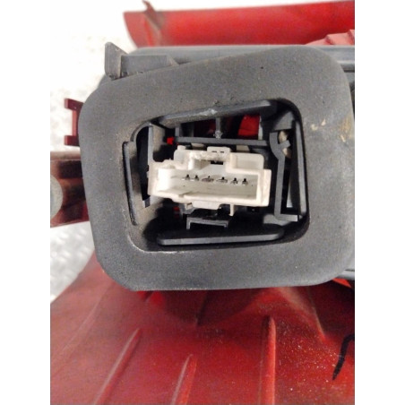 Feu arrière gauche Peugeot 307 Break 1.6 hdi 110 (2004-2008) 5 portes