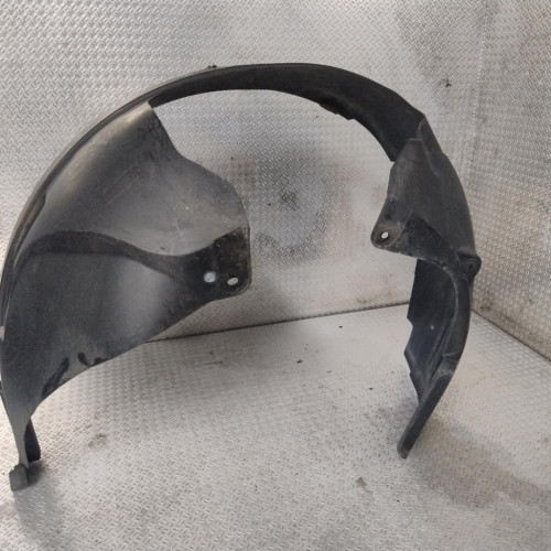 Passage roue avg Ford FIESTA V 1.3 (2001-2008)
