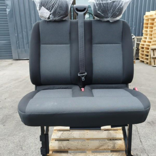 Banquette avant Renault MASTER III Camionnette 2.3 dci 100 fwd (2010)