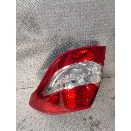 Feu arrière droit Citroën C4 II 1.6 hdi 90 (2009) 5 portes