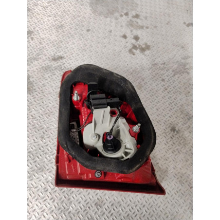 Feu arrière interieur gauche Vw PASSAT B7 1.6 tdi (2010-2014)