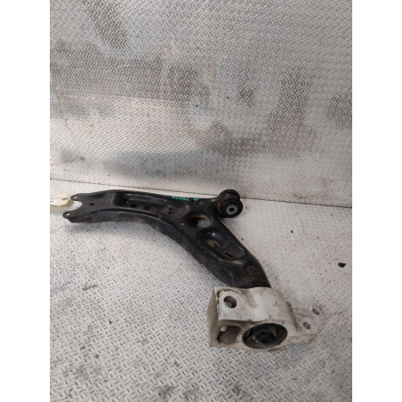 Triangle inf avg Vw PASSAT B7 1.6 tdi (2010-2014)