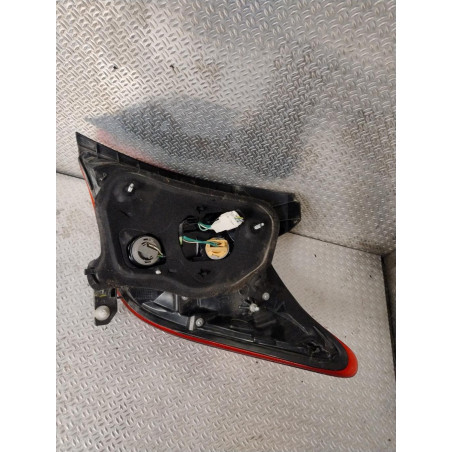 Feu arrière gauche Toyota YARIS 1.0 (2010)