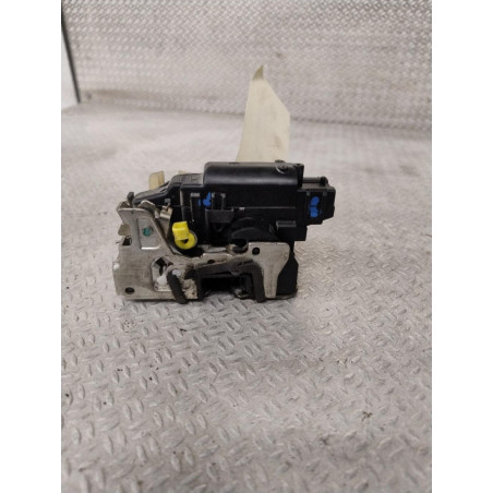 Serrure porte avg Dacia DUSTER 1.5 dci (2010-2018)