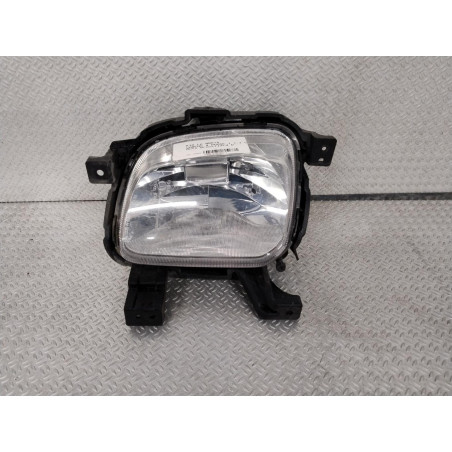 Phare antibrouillard avant droit Kia CARENS IV 1.7 crdi (2013)