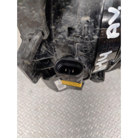 Phare antibrouillard avant droit Kia CARENS IV 1.7 crdi (2013)