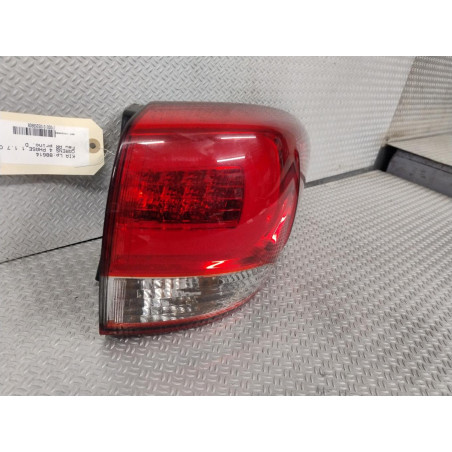 Feu arrière droit Kia CARENS IV 1.7 crdi (2013)