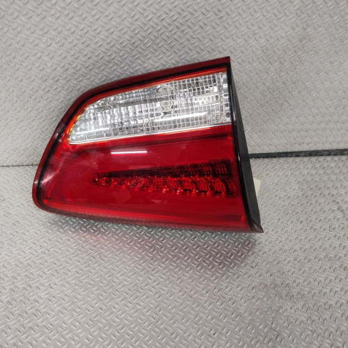 Feu arrière interieur gauche Kia CARENS IV 1.7 crdi (2013)