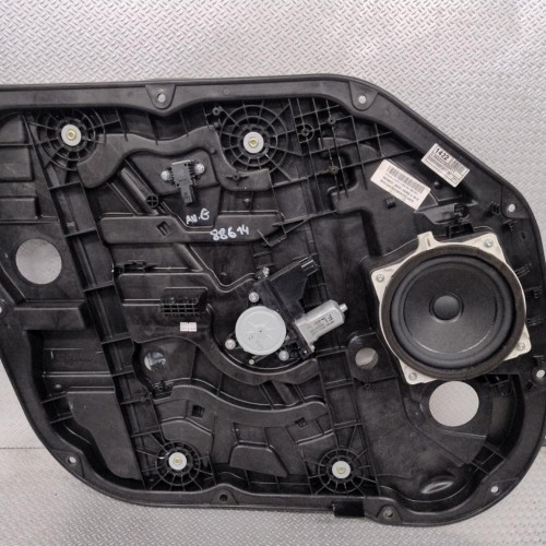 Mecanismemoteur leve-glace avg Kia CARENS IV 1.7 crdi (2013)