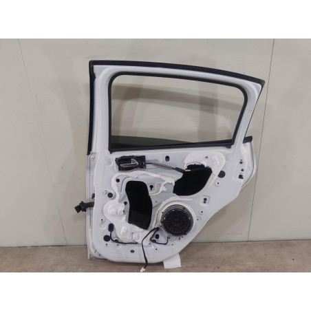 Porte arrière droite Peugeot 208 I 1.2 puretech 82 (2018)