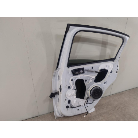 Porte arrière droite Peugeot 208 I 1.2 puretech 82 (2018)