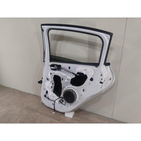 Porte arrière droite Peugeot 208 I 1.2 puretech 82 (2018)