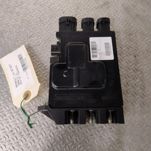 Platine fusible av RENAULT TRAFIC 3  TRAFIC 3