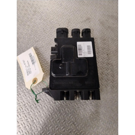 Platine fusible av RENAULT TRAFIC 3  TRAFIC 3