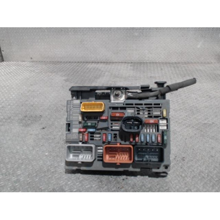 Bsm (boitier servitude moteur) Peugeot 308 I 1.6 hdi (2007-2014) 5 portes