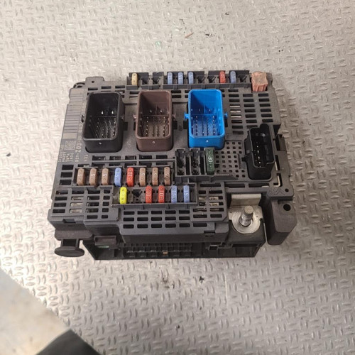 Bsm (boitier servitude moteur) Peugeot 508 SW I 1.6 hdi (2010-2018)