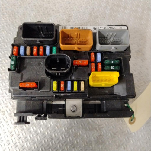 Bsm (boitier servitude moteur) Peugeot 207 - 207 1.6 hdi (2006-2013) 5 portes