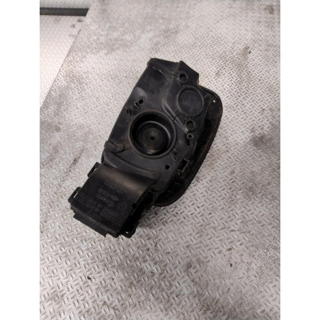 Volet de trappe carburant Renault MEGANE IV 3-5 portes 1.2 tce 130 (2015) 5 portes