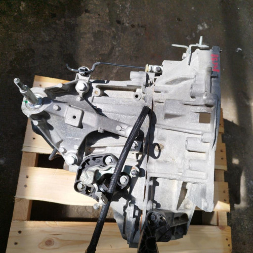 Boîte à vitesse mecanique Renault CLIO IV 1.2 16v (2012)