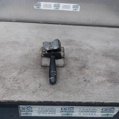 Commande essuie glace Renault CLIO II 1.5 dci (2001-2009) 3 portes