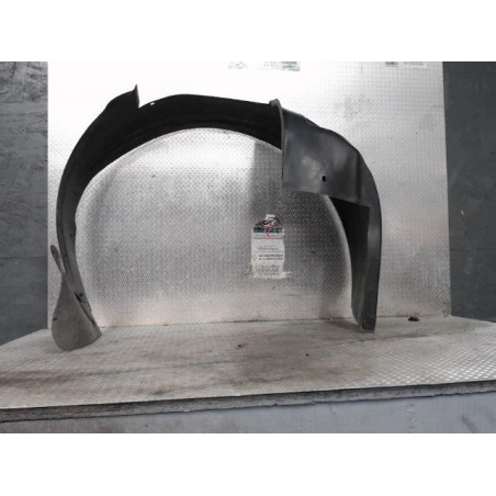 Passage roue avg Peugeot 607 2.2 16v (2000-2005)
