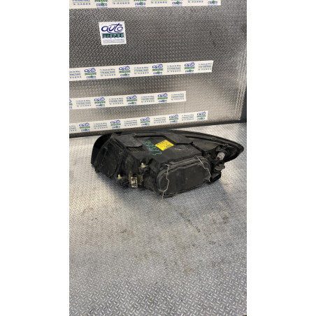 Phare droit Volvo S40 II 2.0 d (2004-2010)