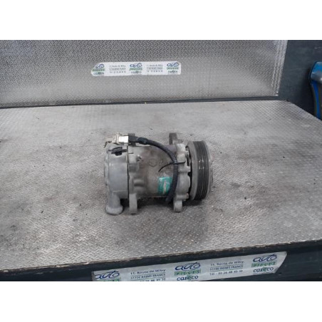 Compresseur air conditionne Peugeot 206 3-5 portes 1.4 i (1998-2012) 3 portes