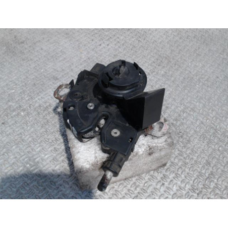 Serrure capot Ford FOCUS II 1.4 (2004-2012)