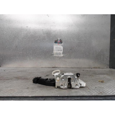 Serrure porte avg Toyota AYGO 1.0 (2005-2014) 5 portes