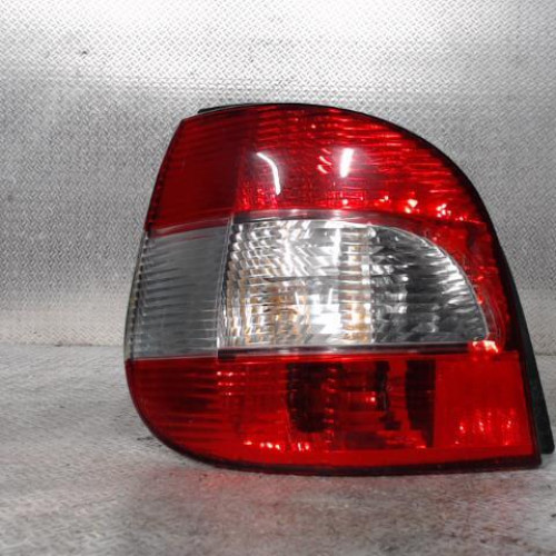 Feu arrière gauche Renault SCÉNIC I Monospace 1.6 (ja00, ja16, ja15, ja19, ja1v, ja2b, ja2c, ja0b,... (1999-2003) 5 portes