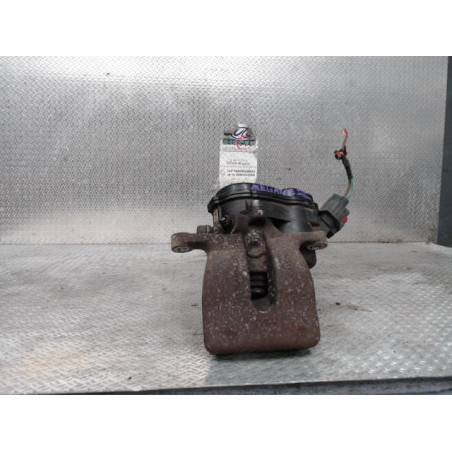 Etrier de frein arrière gauche Renault MEGANE III 3-5 portes 1.5 dci (2009) 5 portes