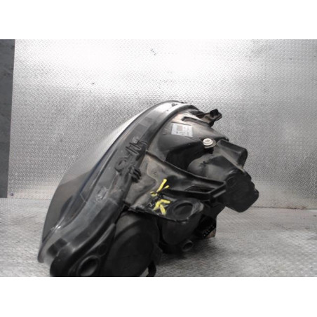 Phare gauche Peugeot 1007 1.6 16v (2005)