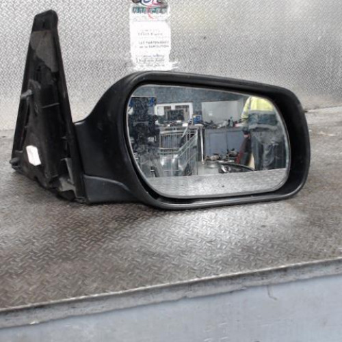 Retroviseur exterieur manuel droit Mazda 3 A trois volumes 1.6 di turbo (2004-2009)
