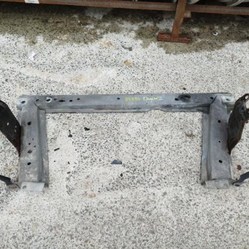 Traverse inférieure armature avant Renault MEGANE II 1.5 dci (2003-2008)