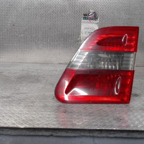 Feu arrière intérieur droit Mercedes-benz CLASSE B Sports Tourer B 180 cdi (2005-2011) 5 portes